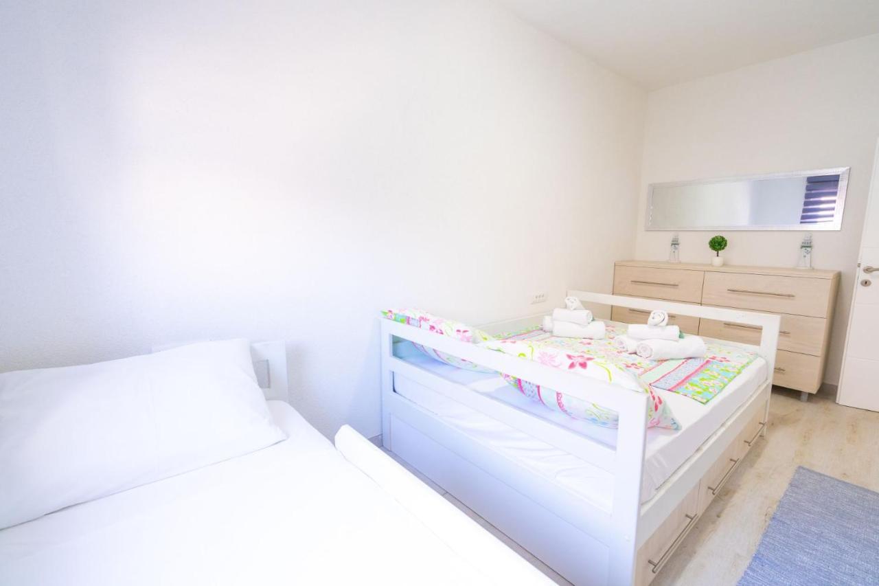 Seaview Relaxation Apartment Podstrana Luaran gambar